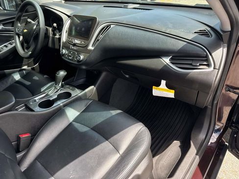 Used 2020 Chevrolet Malibu LS w/ LPO, Convenience Package 1 FWD image 13