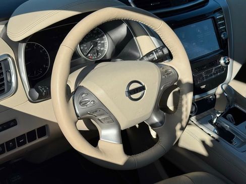 Used 2018 Nissan Murano SL image 20