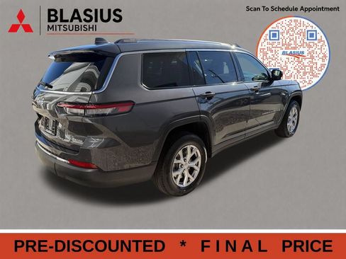 Used 2022 Jeep Grand Cherokee L Limited AWD/4WD image 9