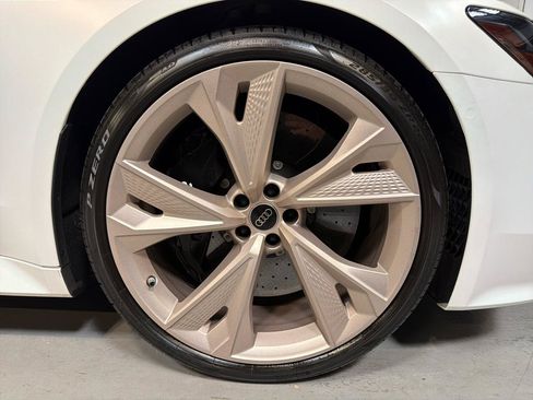 Used 2023 Audi RS 7 Sportback AWD/4WD image 11