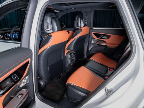 New 2026 Mercedes-Benz GLC 300 image 28