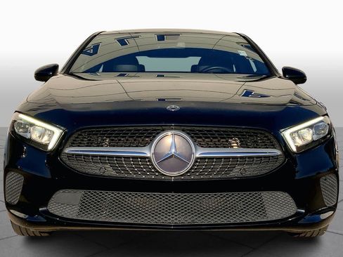 Used 2020 Mercedes-Benz A 220 image 3