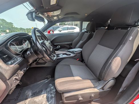 Used 2023 Dodge Challenger GT RWD image 19