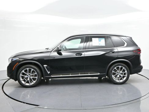 Used 2024 BMW X5 xDrive40i AWD/4WD image 4