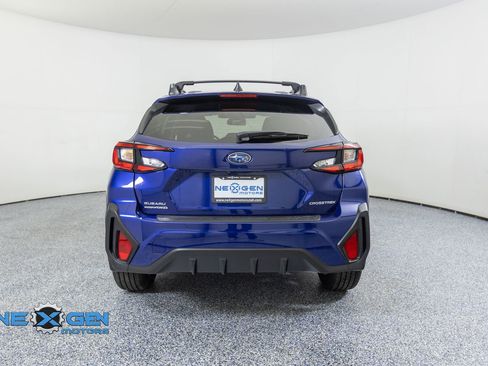 Used 2025 Subaru Crosstrek 2.0i Premium AWD/4WD image 6