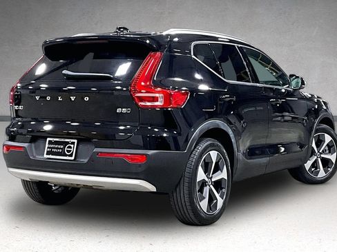 Used 2025 Volvo XC40 B5 Core w/ Protection Package Premier AWD/4WD image 6