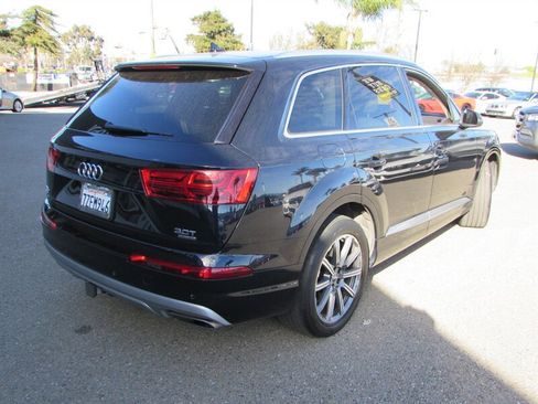 Used 2017 Audi Q7 3.0T Premium Plus image 5