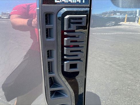 Used 2025 Ford F250 Lariat w/ Lariat Ultimate Package AWD/4WD image 31