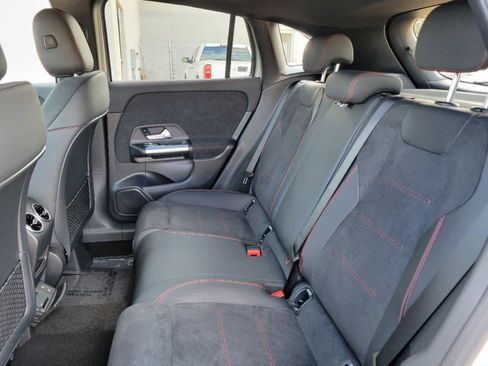 New 2025 Mercedes-Benz GLA 250 image 10