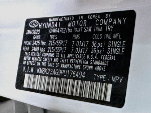 Used 2023 Hyundai Kona SE image 28