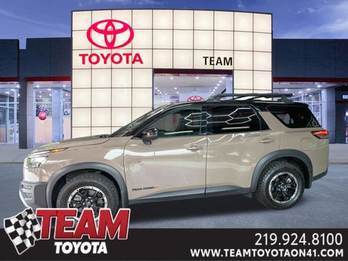 Used 2024 Nissan Pathfinder Rock Creek AWD/4WD image 1