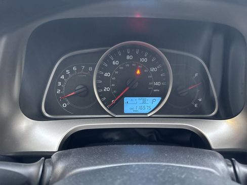 Used 2013 Toyota RAV4 XLE image 37