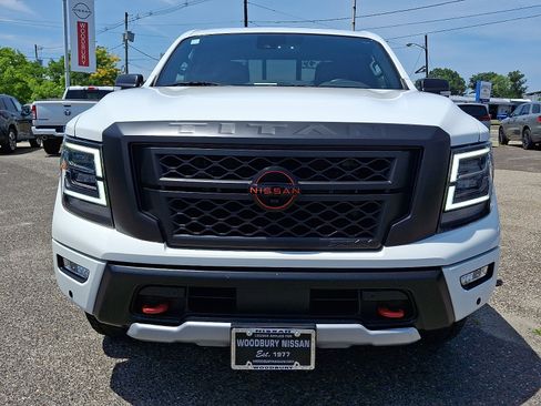Certified 2024 Nissan Titan PRO-4X w/ Pro-4x Convenience Package AWD/4WD image 2