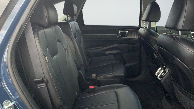 Used 2024 Kia Sorento SX FWD image 22