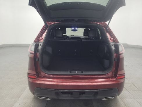 Used 2019 Jeep Cherokee High Altitude FWD image 29