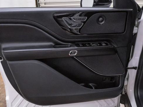Used 2022 Lincoln Aviator Reserve w/ Elements Package Plus RWD image 27