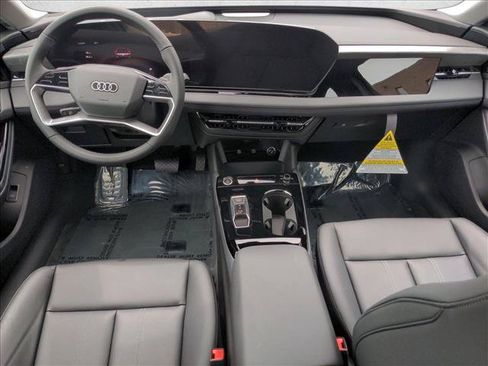 Used 2025 Audi A6 e-tron Premium Plus w/ Premium Plus RWD image 17