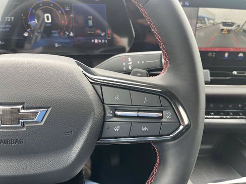 New 2026 Chevrolet Equinox RS w/ Convenience Package III FWD image 12