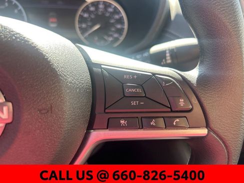 Used 2025 Nissan Sentra SV FWD image 16