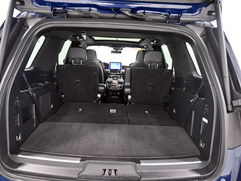 Used 2020 Lincoln Navigator Reserve w/ Luxury Package AWD/4WD image 39