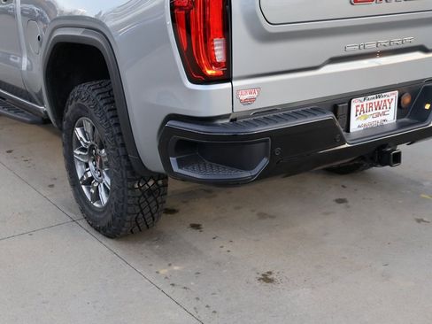 New 2025 GMC Sierra 1500 AT4X AWD/4WD image 32