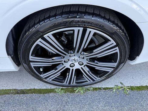 Used 2022 Volvo S90 B6 Inscription w/ Advanced Package AWD/4WD image 58