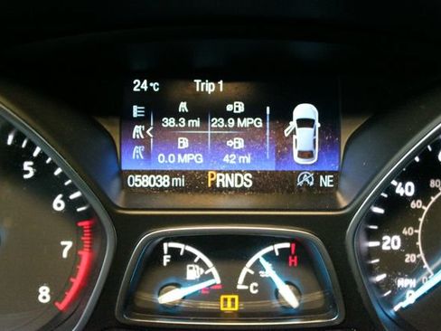 Used 2019 Ford Escape SEL AWD/4WD image 19
