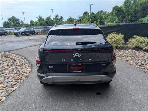 Certified 2024 Hyundai Kona Limited FWD image 4