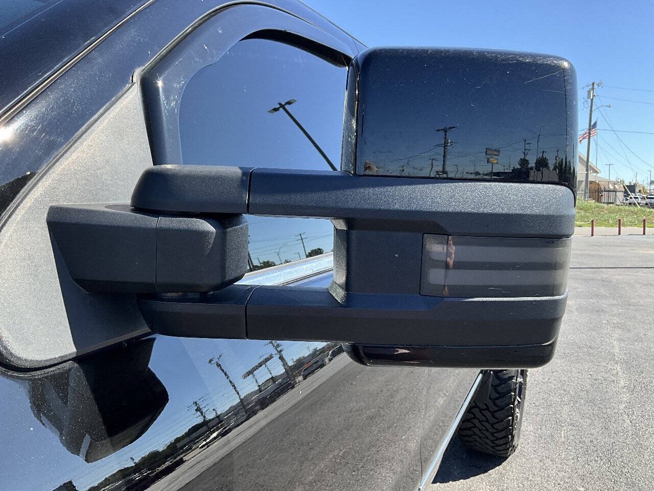 Used 2015 GMC Sierra 2500 SLT w/ Duramax Plus Package AWD/4WD image 37