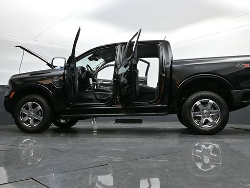 New 2025 Ford Ranger Lariat w/ Chrome Accent Package AWD/4WD image 39