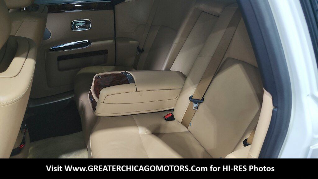 Used 2010 Rolls-Royce Ghost RWD image 39