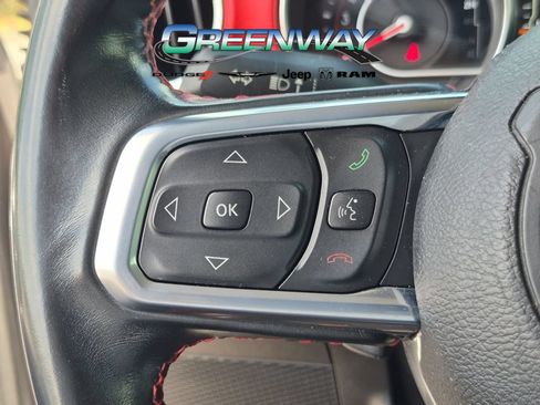 Used 2021 Jeep Wrangler Unlimited Rubicon AWD/4WD image 21