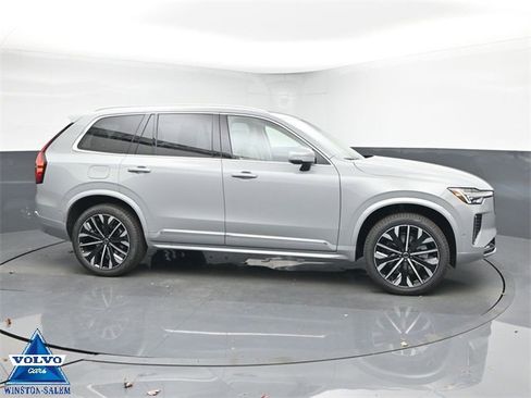 New 2026 Volvo XC90 B6 Ultra image 1