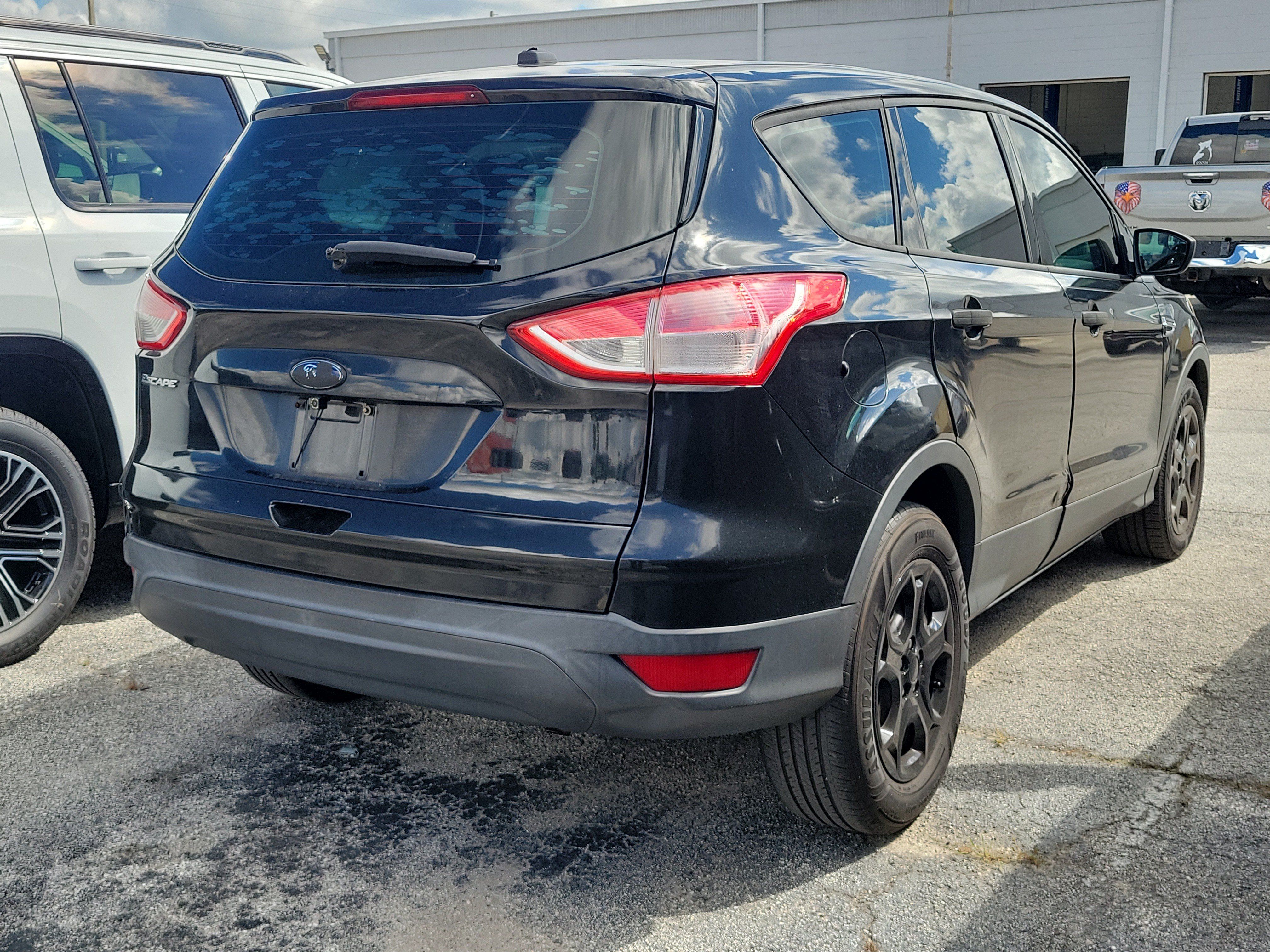 Used 2013 Ford Escape S FWD image 6