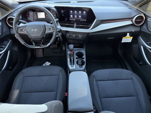 New 2026 Chevrolet Trax RS w/ Driver Confidence Package image 10