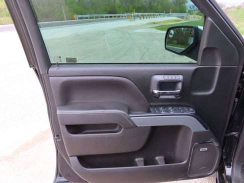 Used 2018 Chevrolet Silverado 1500 LTZ Z71 AWD/4WD image 23