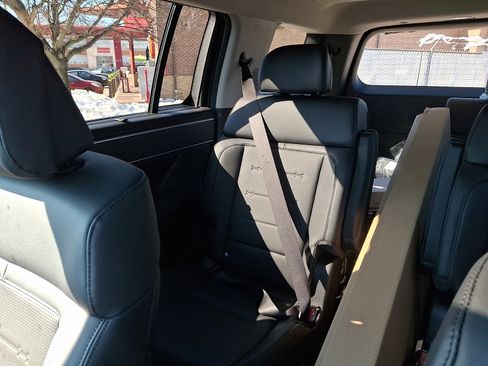 New 2026 Hyundai Santa Fe Limited image 12