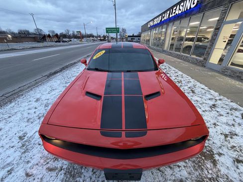 Used 2017 Dodge Challenger SXT w/ Super Sport Group (SS/T) image 14