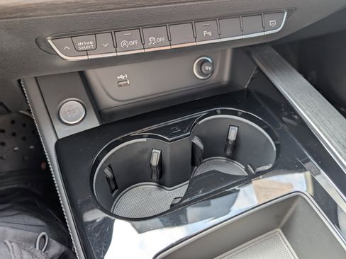 Used 2024 Audi A4 2.0T Premium Plus image 61