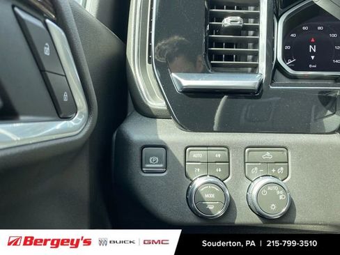 New 2026 GMC Sierra 1500 SLE image 20