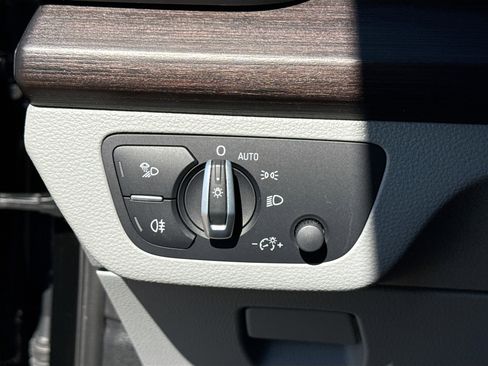 Used 2022 Audi Q5 2.0T Premium Plus image 35