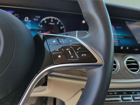 Used 2022 Mercedes-Benz E 350 4MATIC Sedan image 22