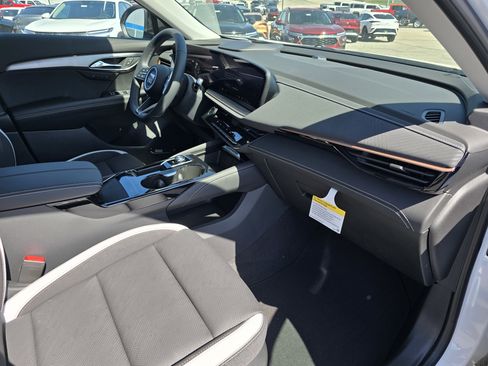 New 2025 Buick Envision Sport Touring image 18
