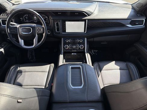 Used 2024 GMC Yukon Denali RWD image 20