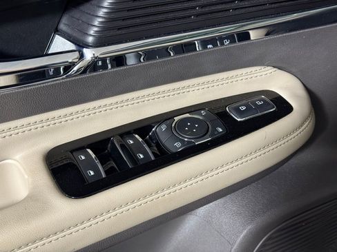 Certified 2022 Lincoln Corsair Reserve w/ Equipment Group 201A image 15