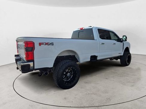 Used 2023 Ford F350 Lariat w/ Lariat Ultimate Package AWD/4WD image 5