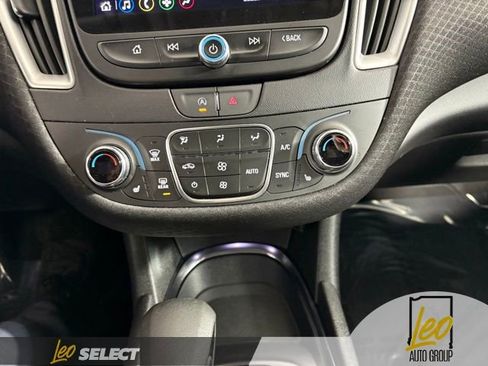 Used 2023 Chevrolet Malibu LT FWD image 16