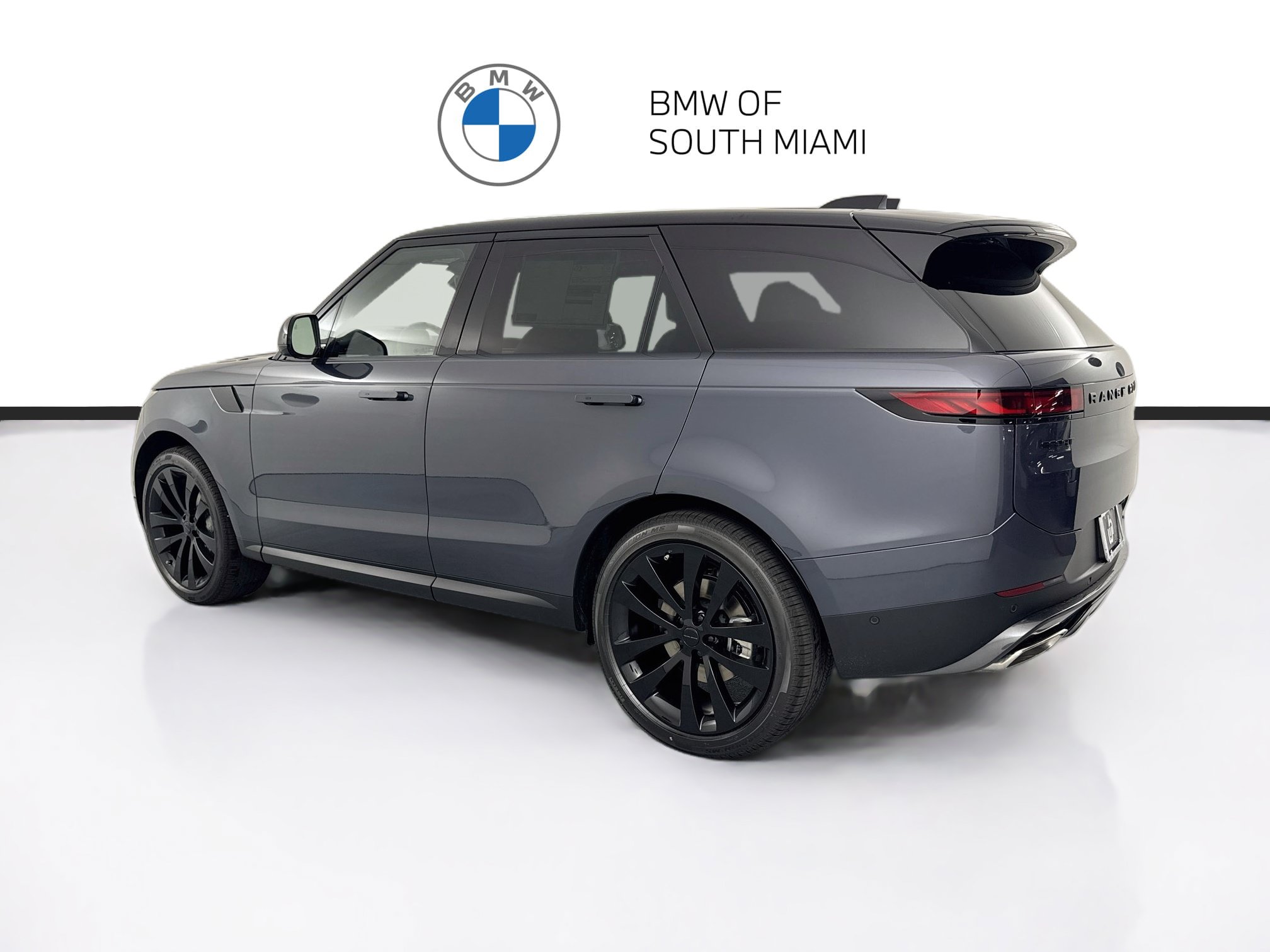 Used 2026 Land Rover Range Rover Sport SE AWD/4WD image 7