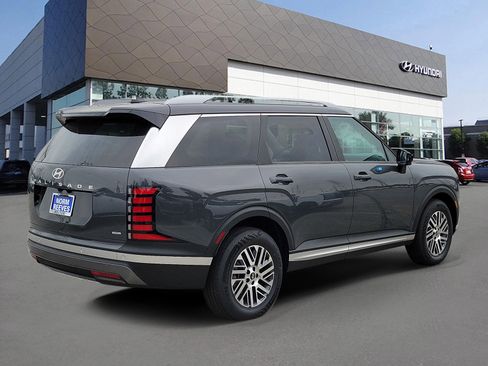 New 2026 Hyundai Palisade SEL image 2
