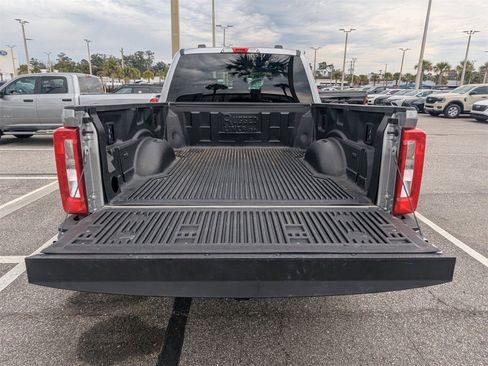 Used 2024 Ford F250 XLT image 13